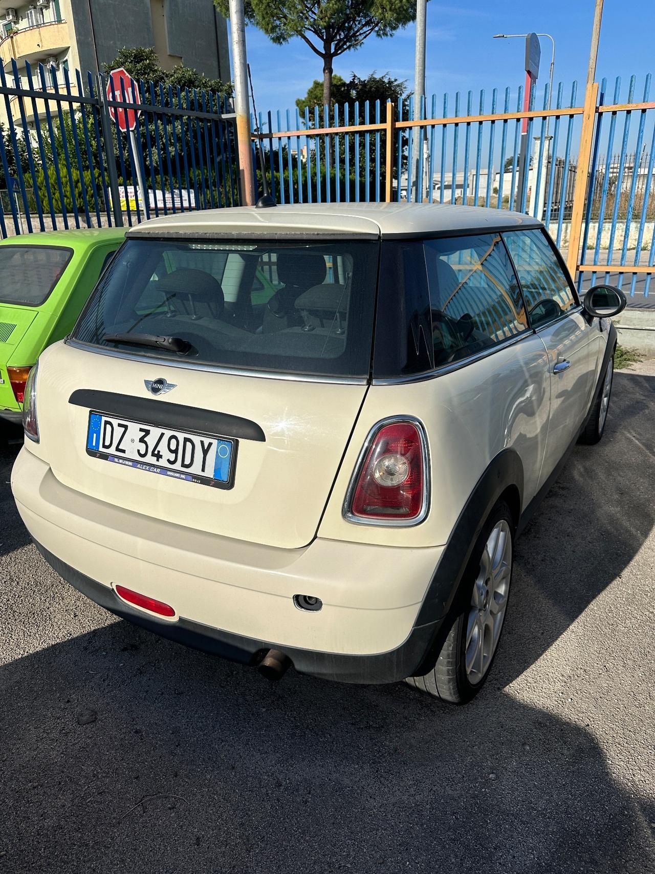 Mini 1.4 16V One