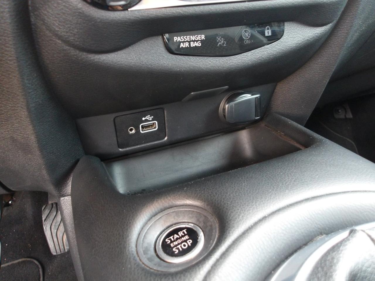 Nissan Juke 1.0 dig-t N-Connecta 114cv