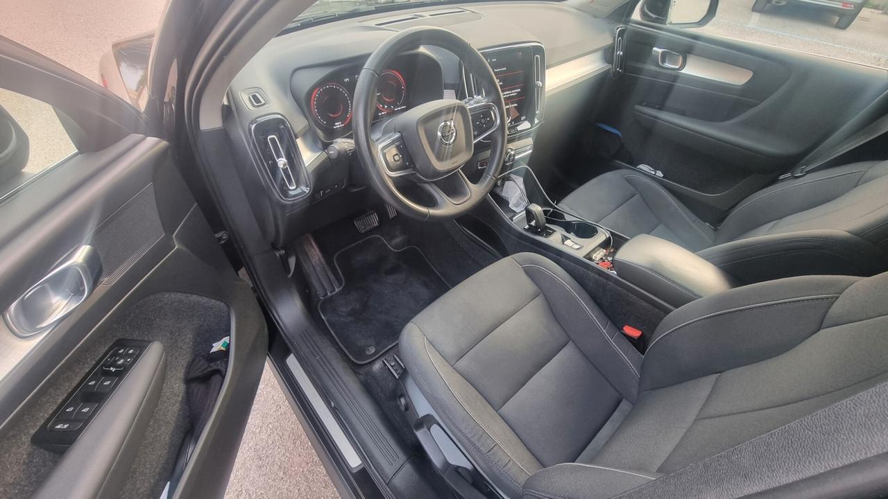 Volvo XC40 T4 1.5 Plug-in Hybrid automatico N1