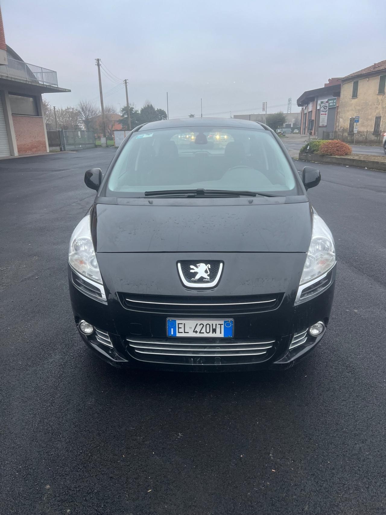 Peugeot 5008 1.6 HDi 112CV Business