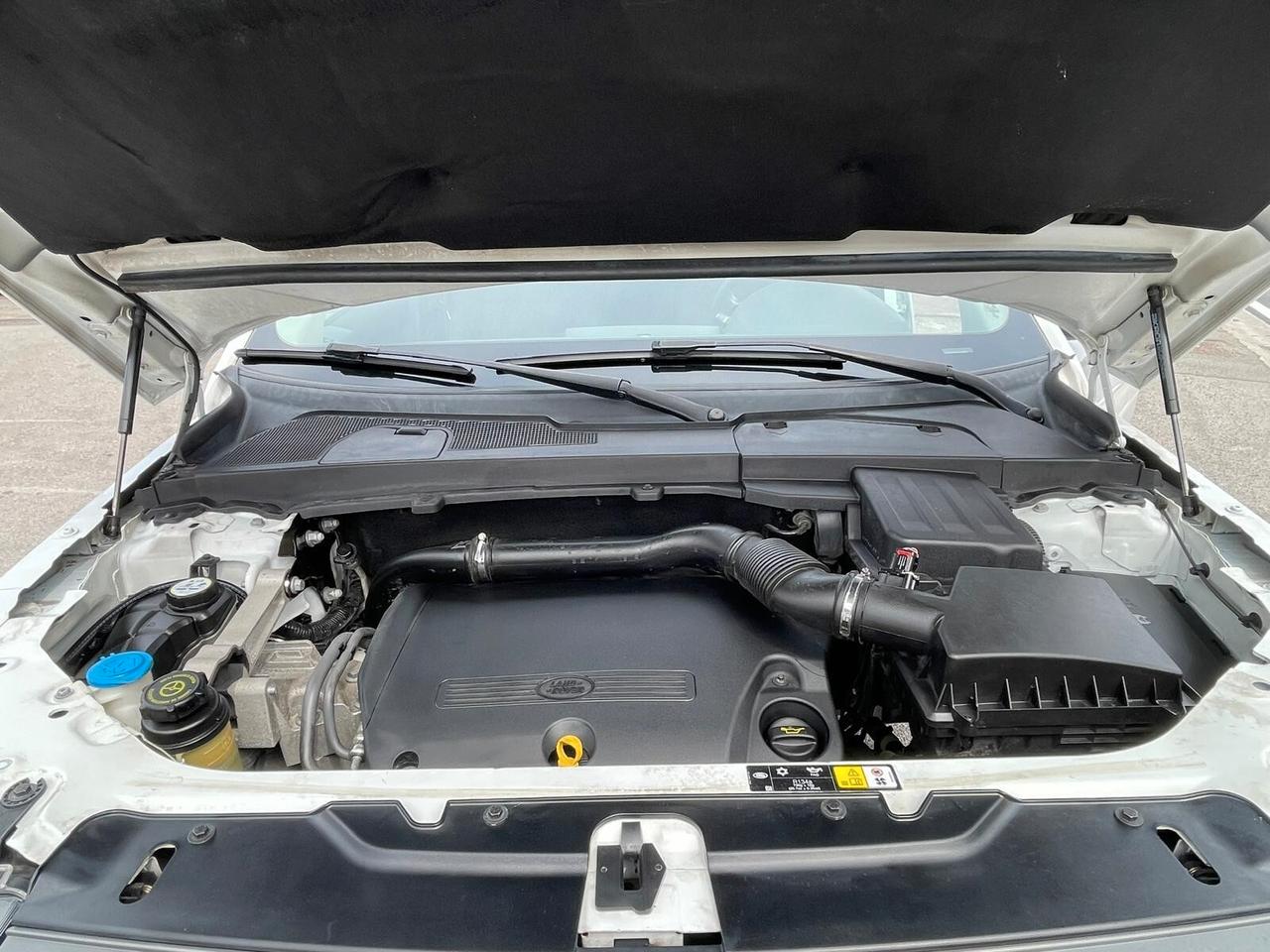 Land Rover Freelander 2.2 eD4 2WD S.W. SE