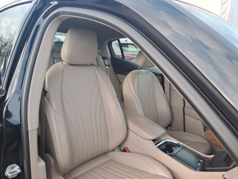 Maserati Grecale MHEV 300 CV AWD GT