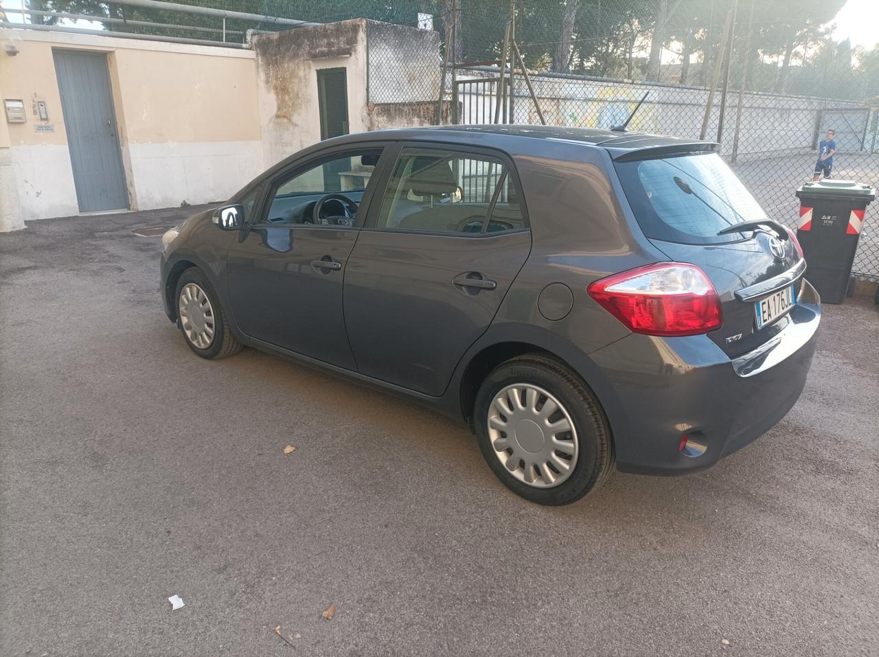Toyota Auris 1.4 D-4D 5 porte Sol Perfetta