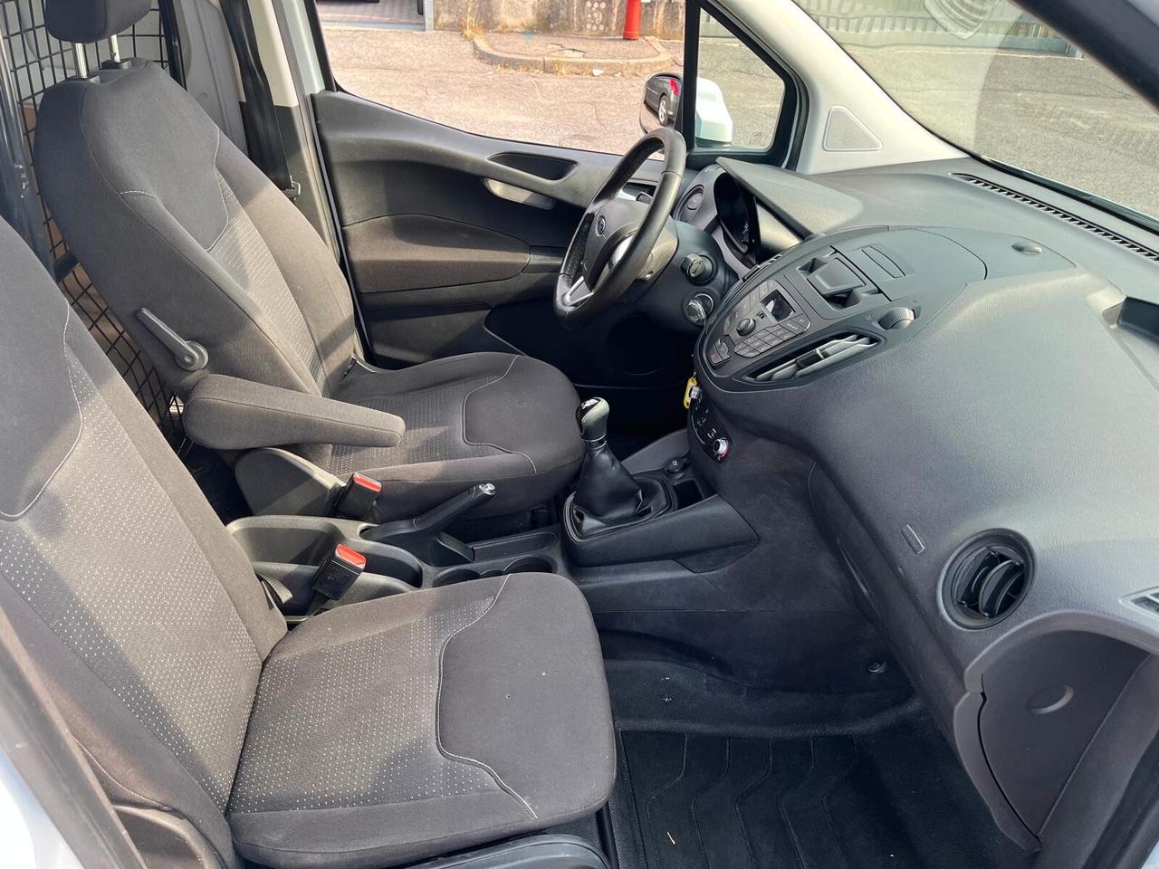 Ford Transit Courier 1.5 TDCi 75CV Van **+IVA**