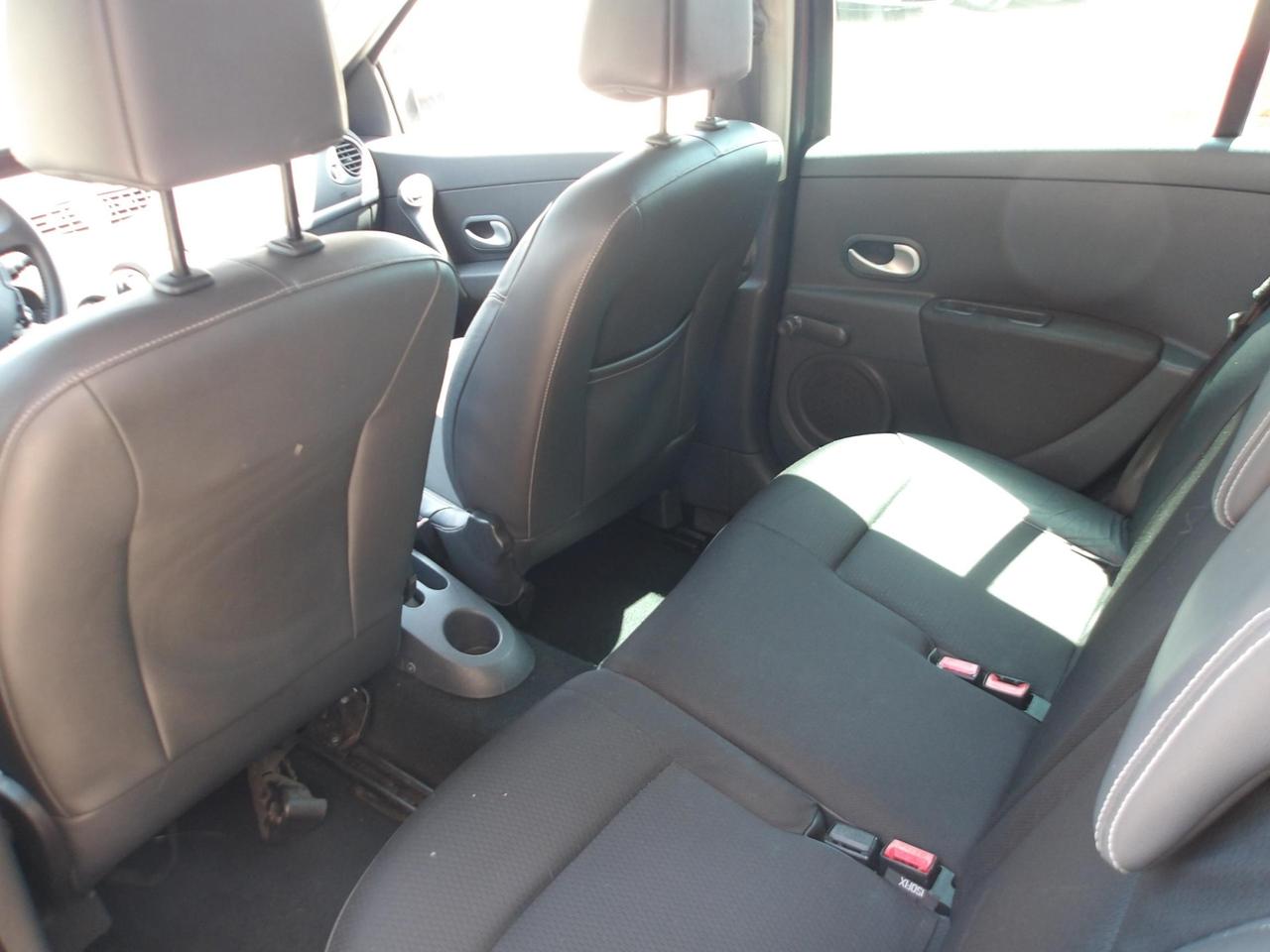 RENAULT CLIO 1.5 dCi 85CV 5 porte Rip Curl