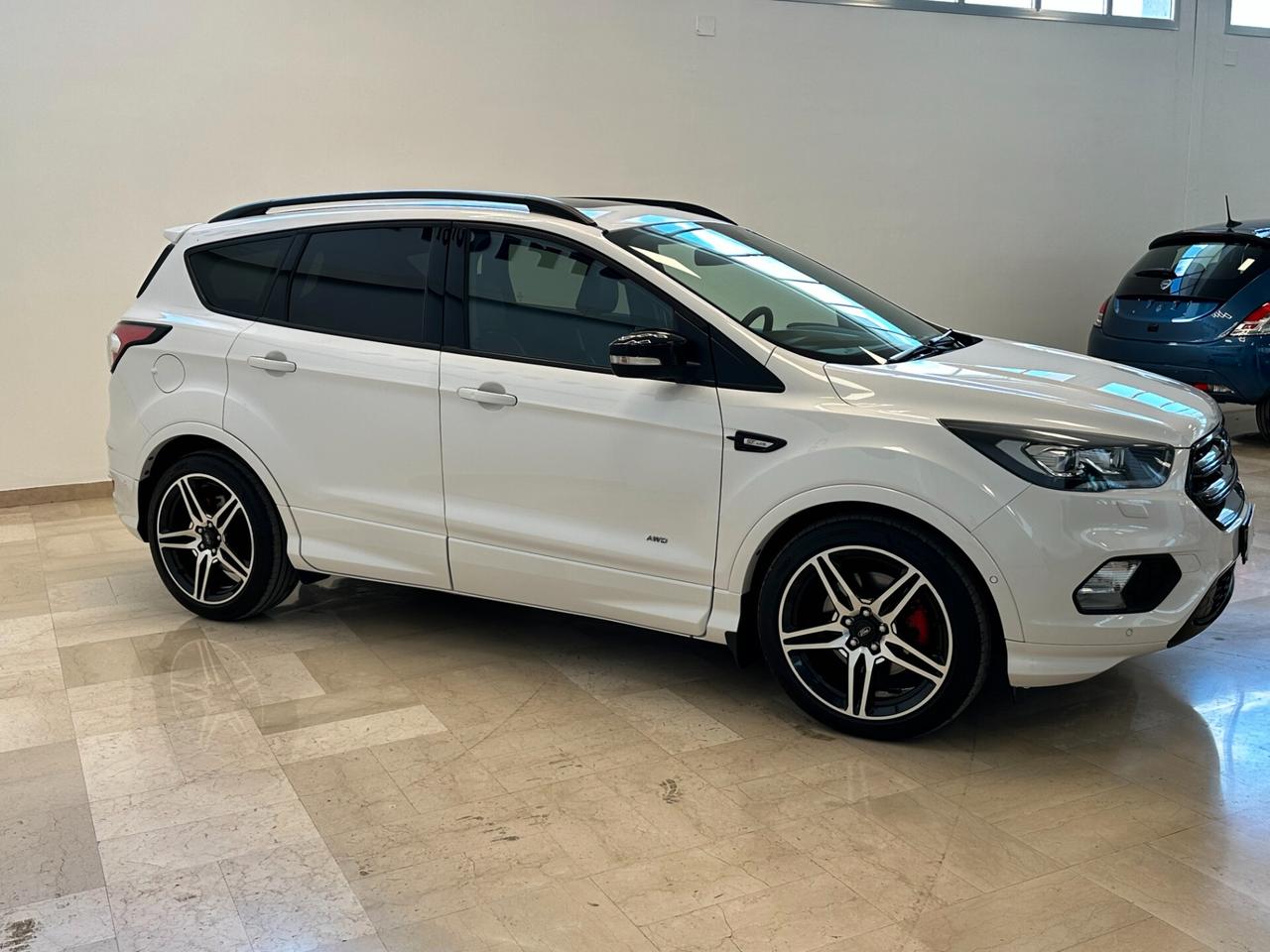 Ford Kuga 2.0 tdci ST-Line s&s awd 150cv