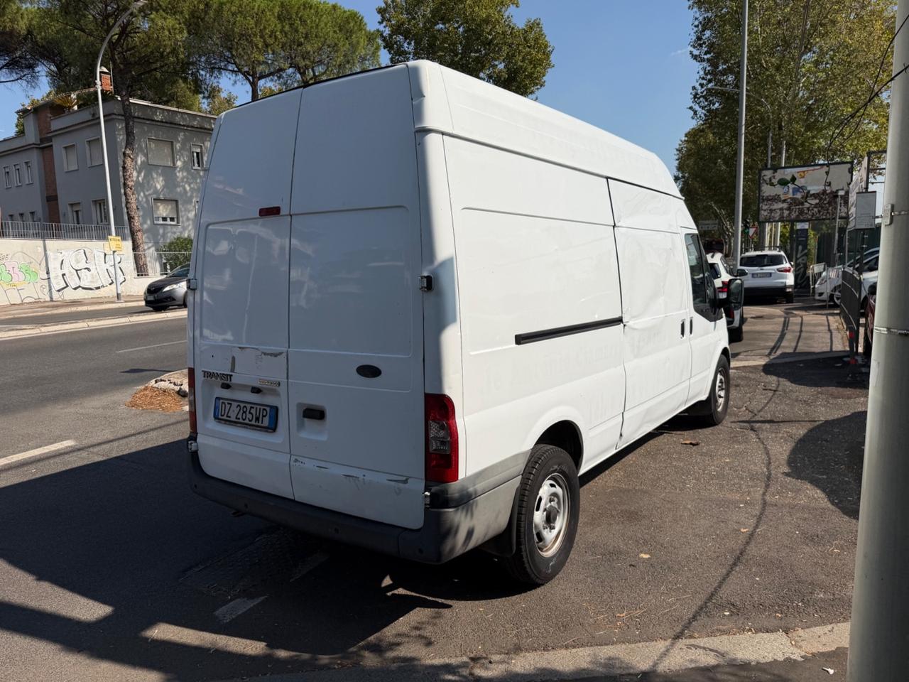 Ford Transit Courier 350l VAN 2.2.