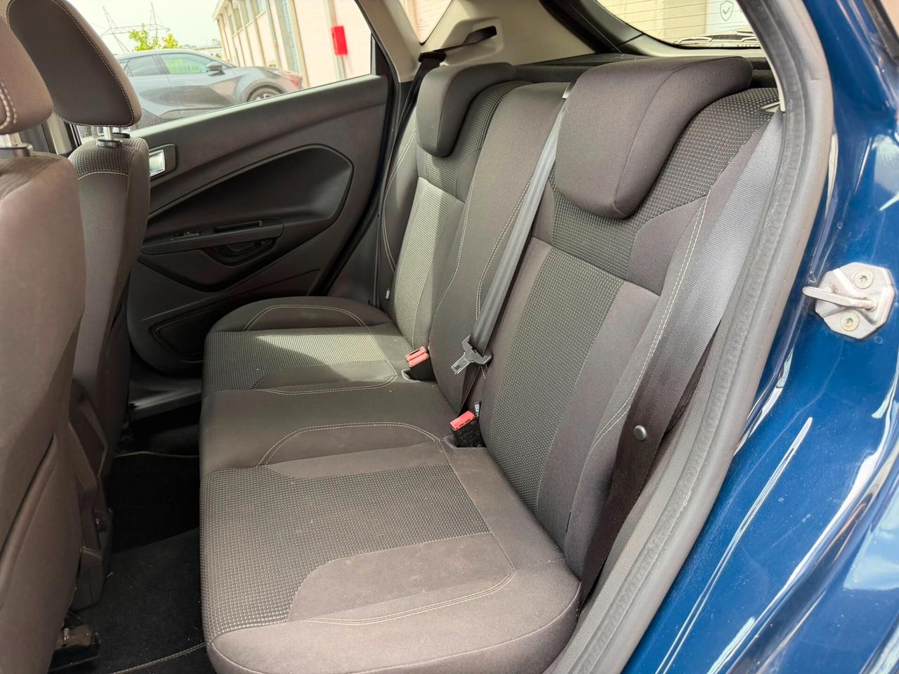 Ford Fiesta 1.5 TDCi 75CV 5 porte Business