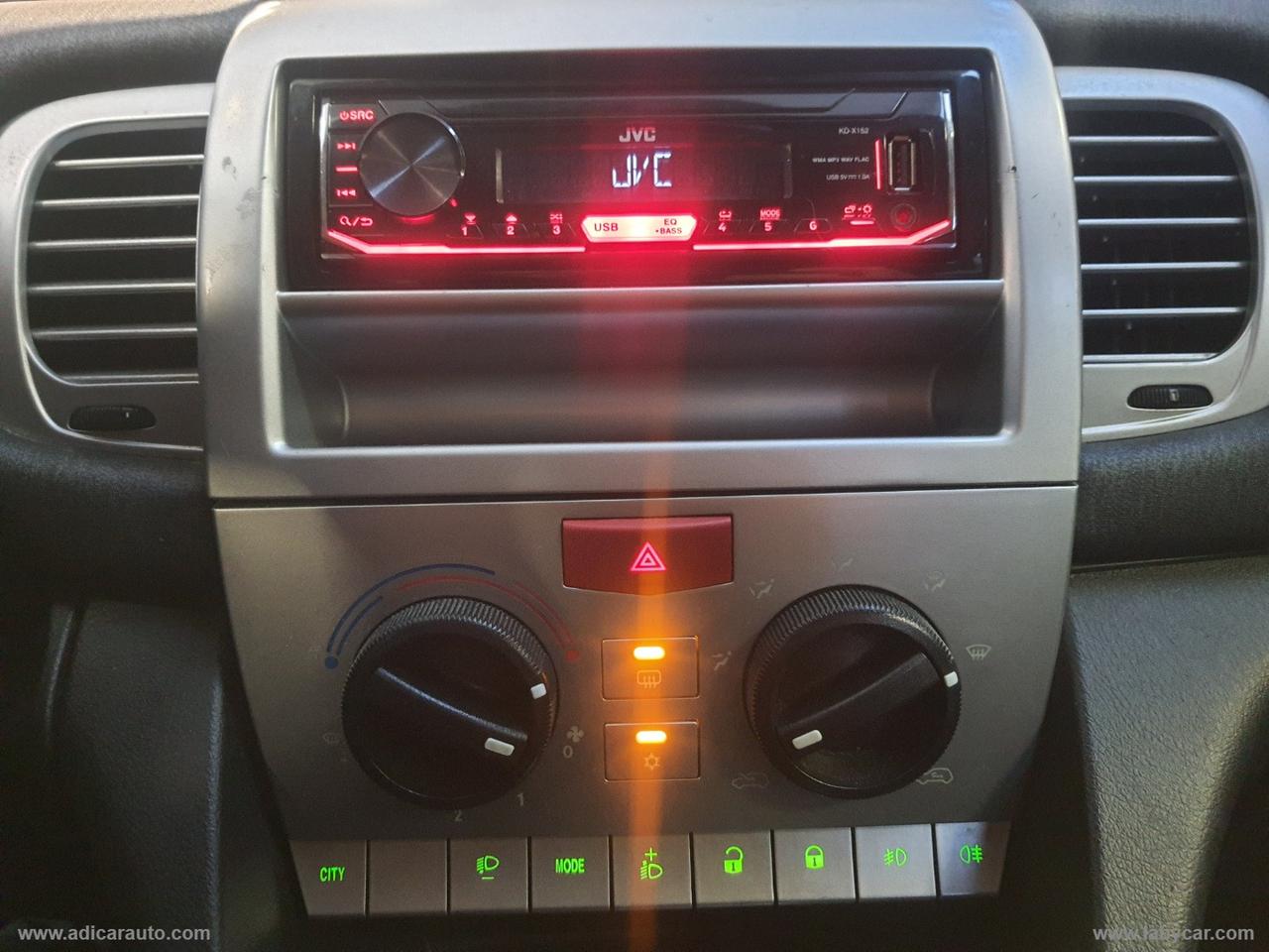 LANCIA Ypsilon 1.2 Argento