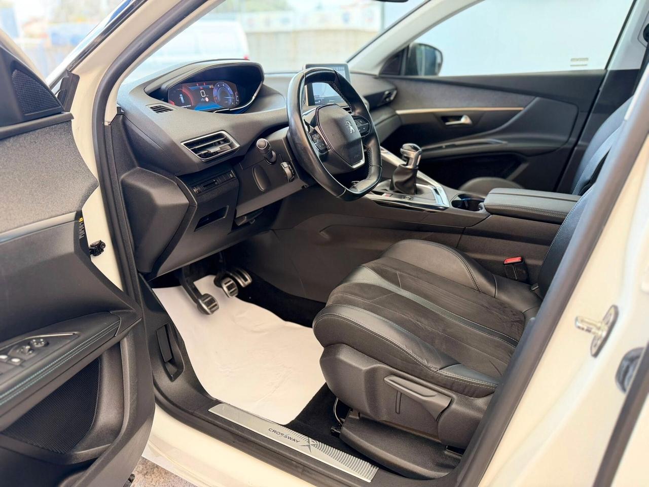 Peugeot 5008 BlueHDi 130 S&S Crossway 7POSTI