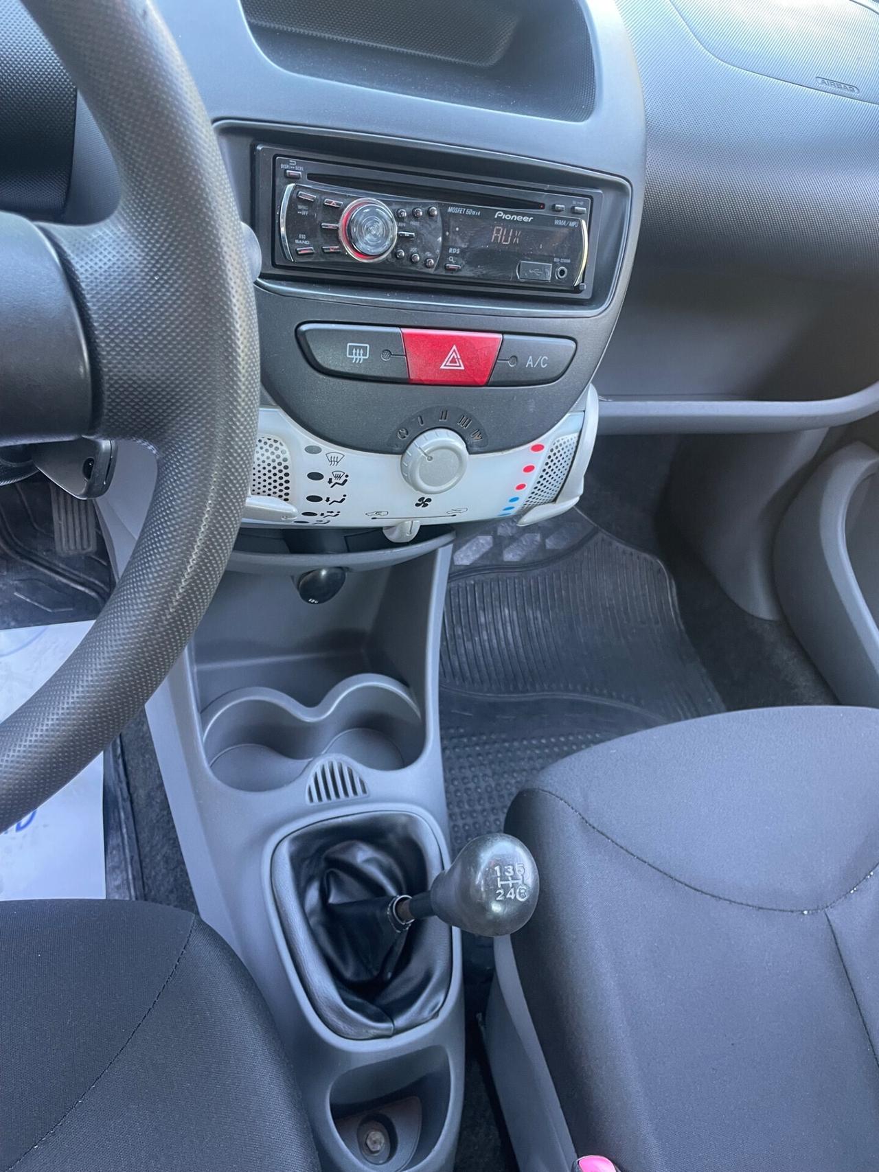 Toyota Aygo 1.0 12V VVT-i 5 porte Now