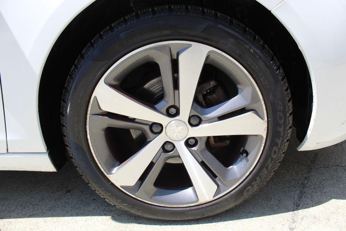 PEUGEOT - 308 - BlueHDi 130 S&S Allure