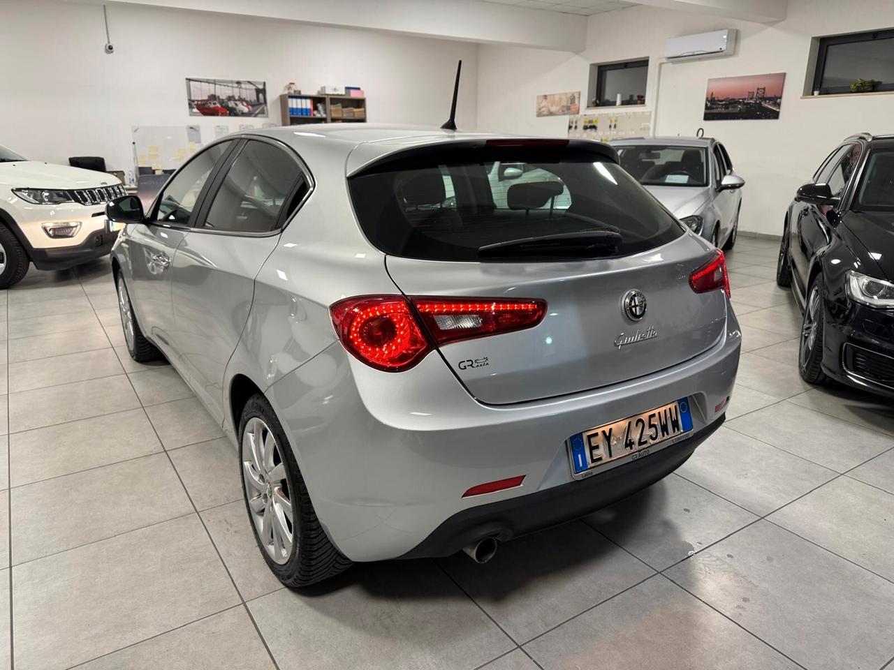 Alfa Romeo Giulietta 1.6 JTDM 105CV FRIZIONE NUOVA 2015