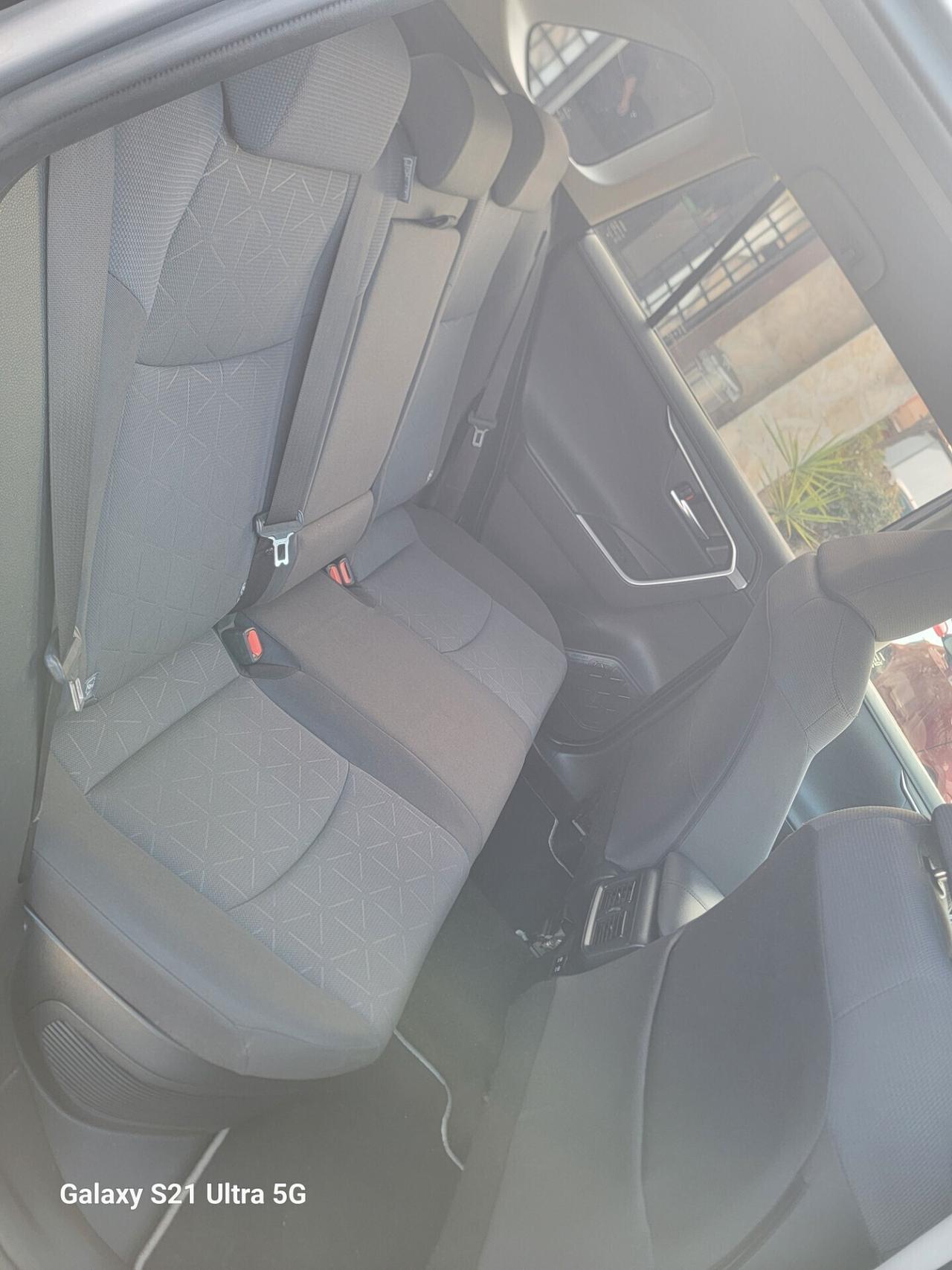 Toyota RAV 4 RAV4 2.5 HV (218CV) E-CVT PERMUTE GARANZIA