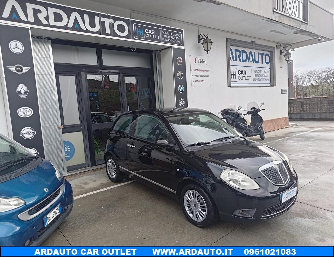 Lancia Ypsilon 1.2 Argento