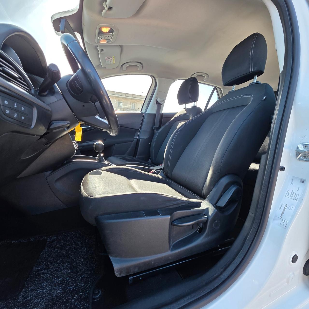 Fiat Tipo 1.6 Mjt S&S SW Lounge