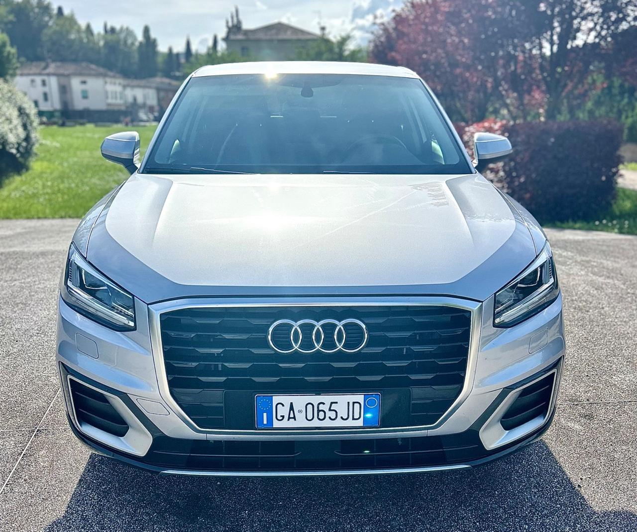 Audi Q2 35 TDI S tronic Admired