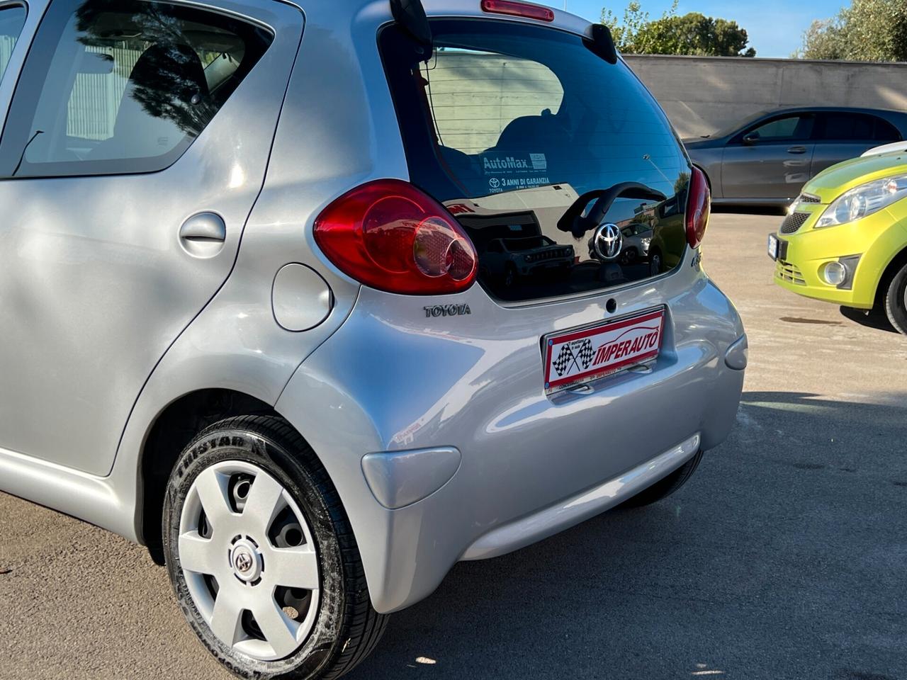 Toyota Aygo 1.0 CONNECT 1 PROPRIETARIO