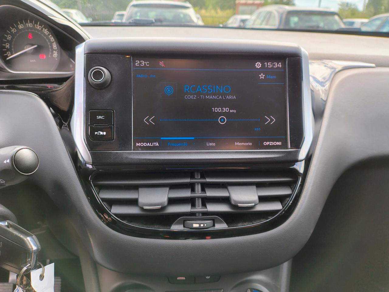 Peugeot 208 PureTech 82 5 porte Allure