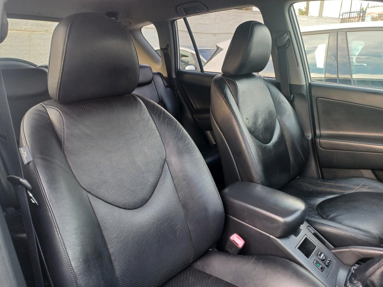 Toyota RAV 4 2.2 D-4D 150 CV Luxury