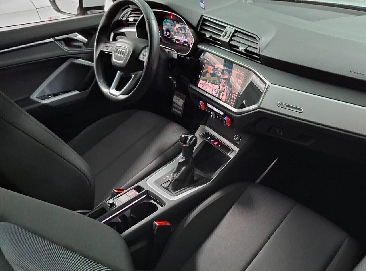 Audi Q3 35 TDI S tronic 2.0diesel 150cv uniproprietario