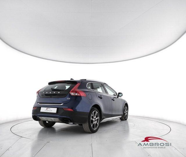 VOLVO V40 Cross Country D2 1.6 Powershift Volvo Ocean Race - PER OPERATORI