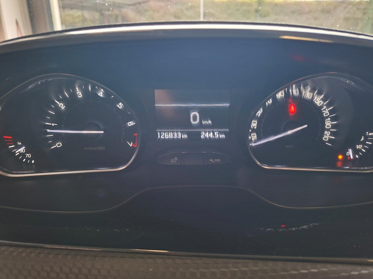 Peugeot 208 PureTech 82 5 porte Allure