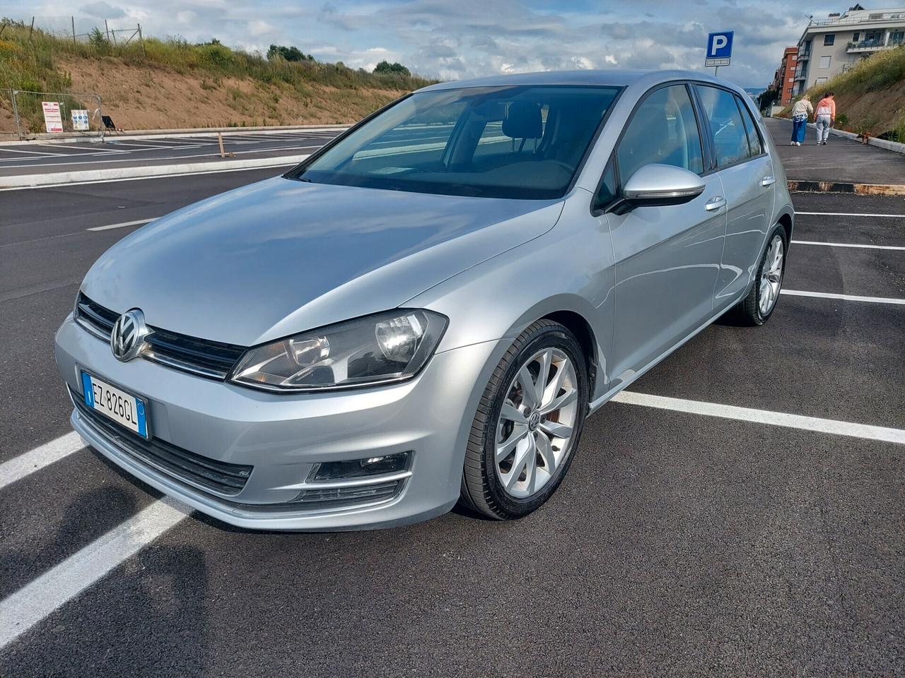 Volkswagen Golf 1.6 TDI 110cv 5p. Km in auostrada