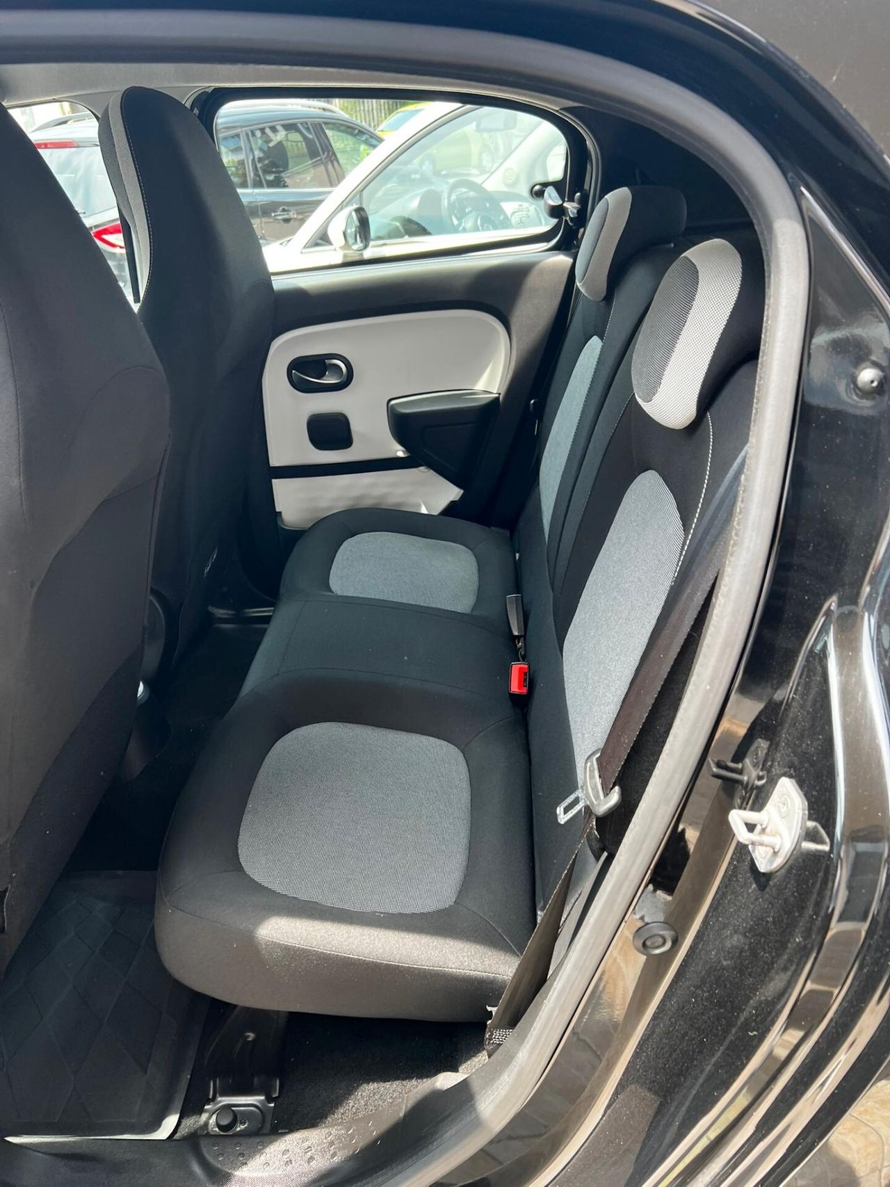 Renault Twingo SCe Lovely NEOPATENTATI