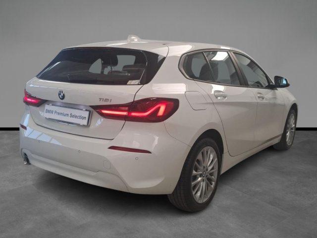 BMW 116 i 5p. Advantage Aut.