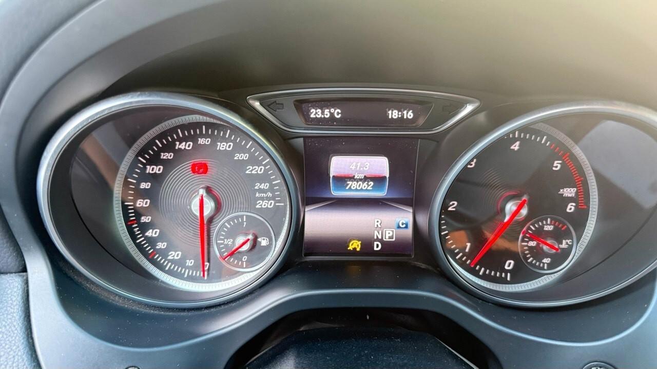 Mercedes-benz GLA 200 d Automatic 4Matic Sport