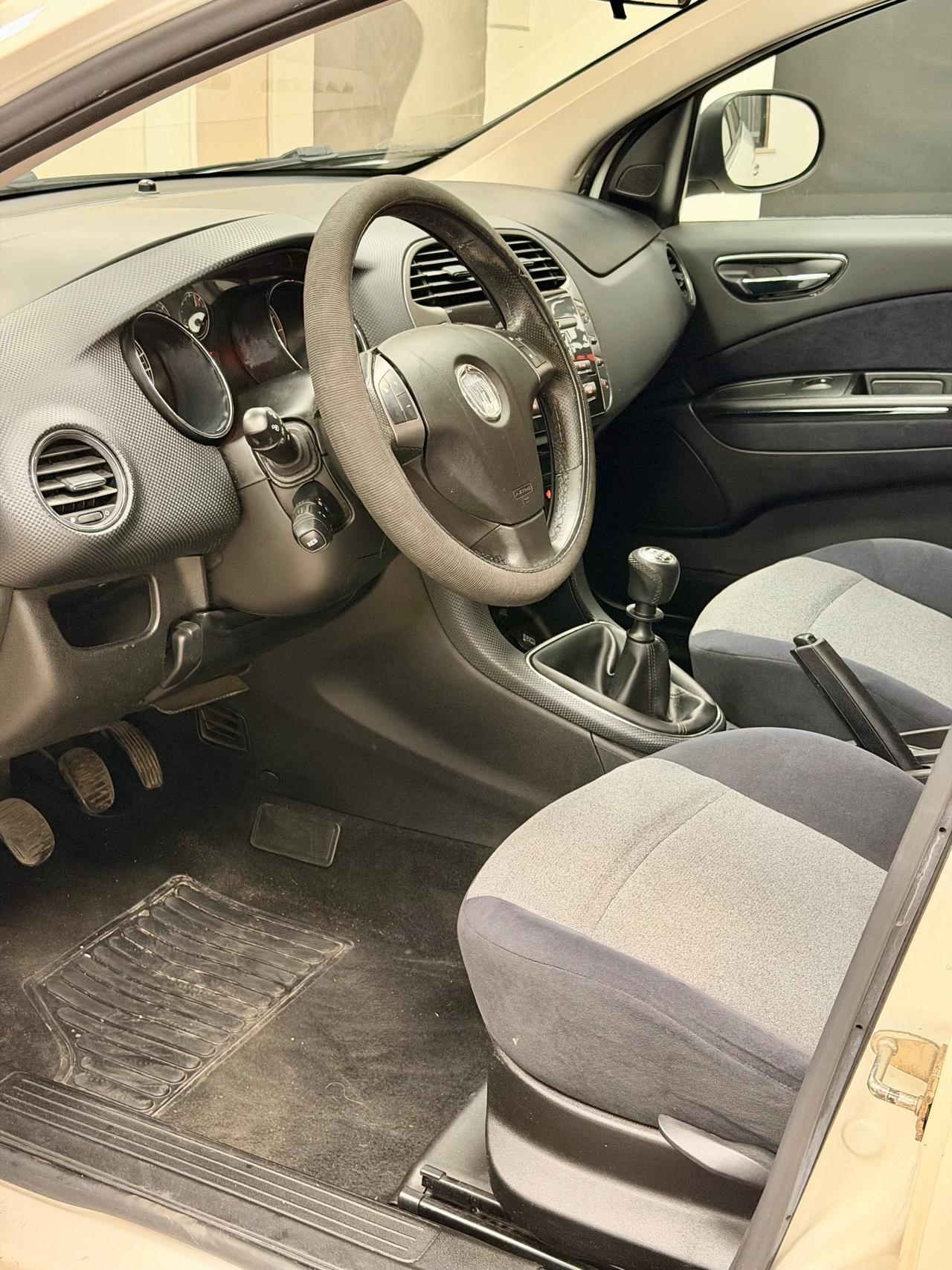 Fiat Bravo 1.6 MJT 120 CV DPF Dynamic
