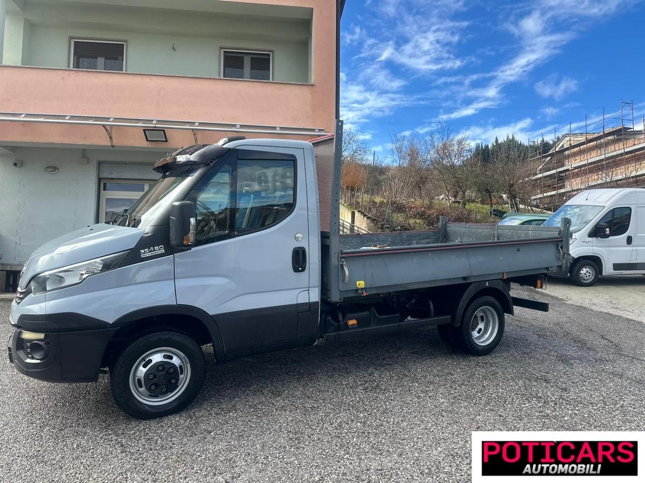 IVECO DAILY 35-180 RIBALTABILE 3.0 CAVALLI 180 AUTOMATICO