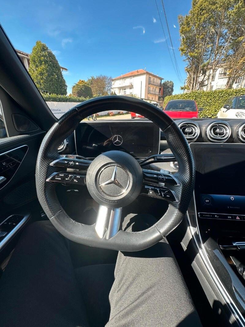 MERCEDES Classe C (W/S206) C 300 d Mild hybri...