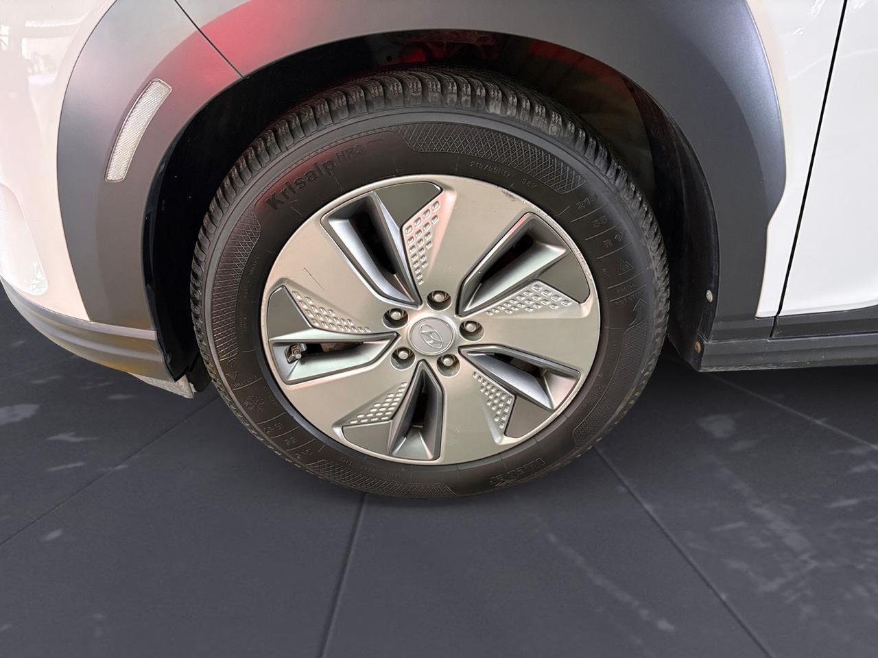 HYUNDAI Kona 64 kWh EV Xprime+