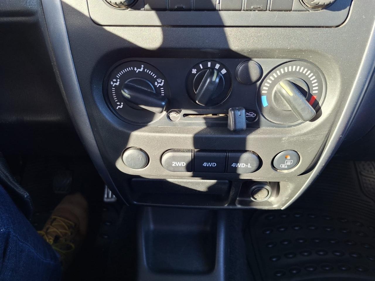 Suzuki Jimny 1.3i 16V cat 4WD Special NEOPAT. Gancio traino bellissima