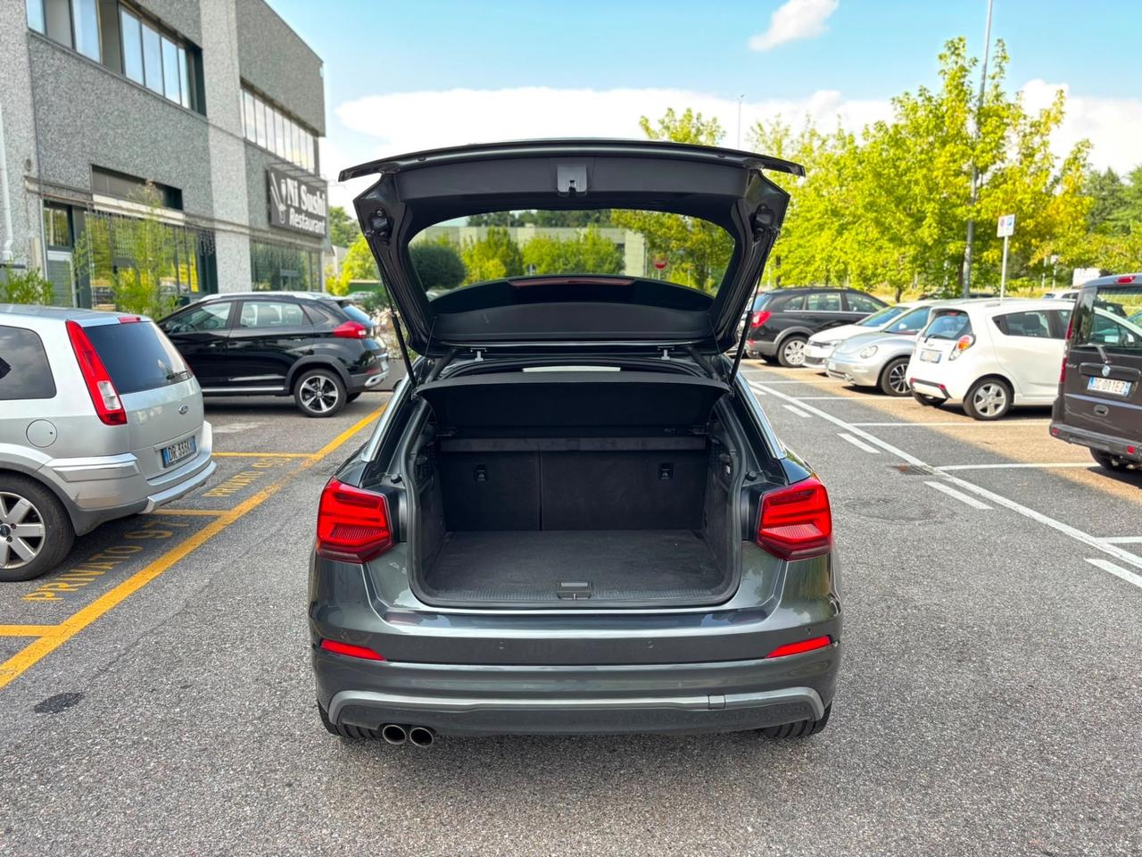 Audi Q2 40 TFSI quattro S tronic line Edition”PELLE”COCKPIT”