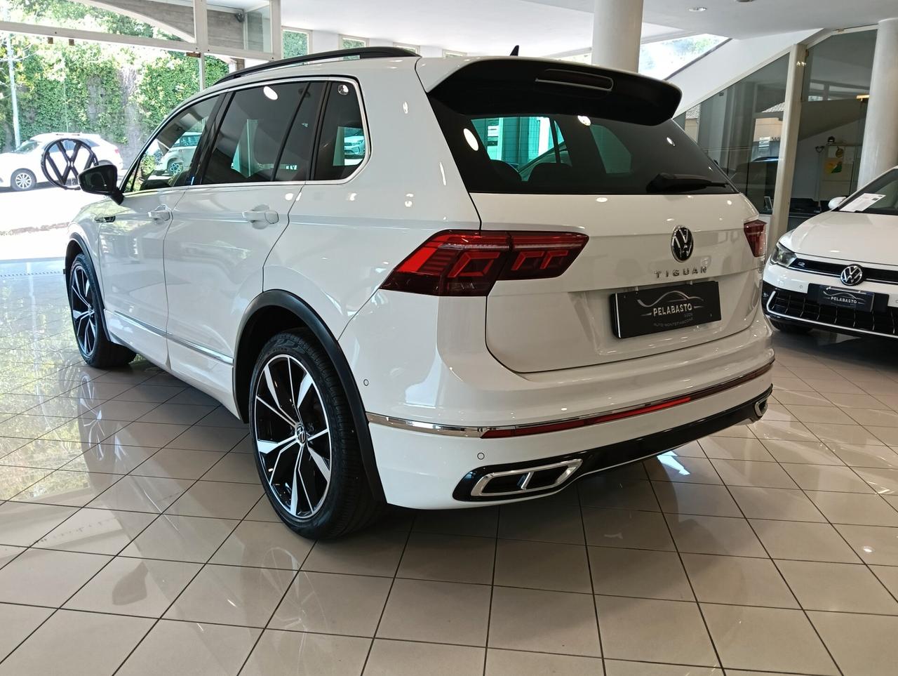 Volkswagen Tiguan 2.0 TDI 150 CV SCR DSG R-Line