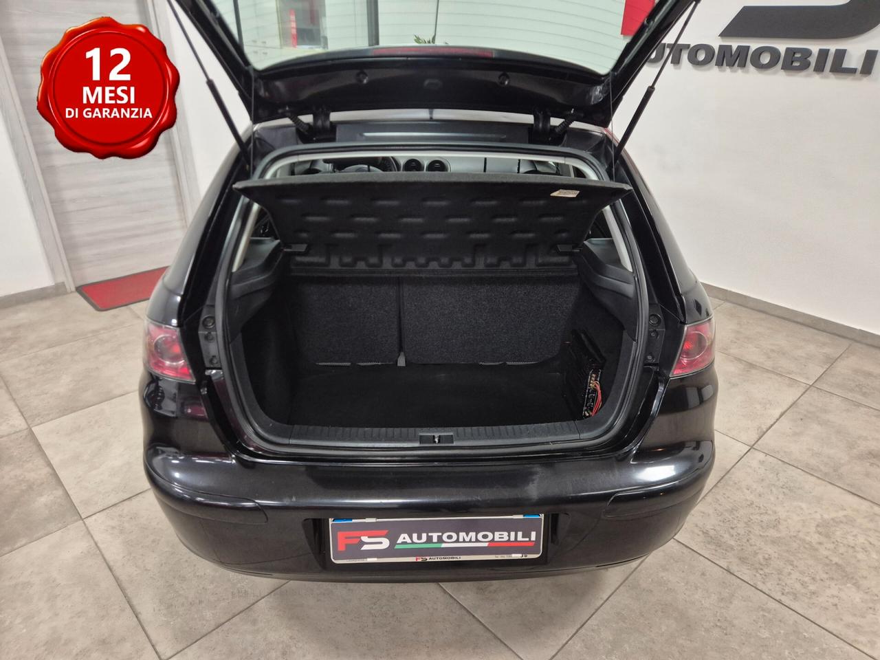 Seat Ibiza 1.2 12V 5p. Reference NEOPATENTATI