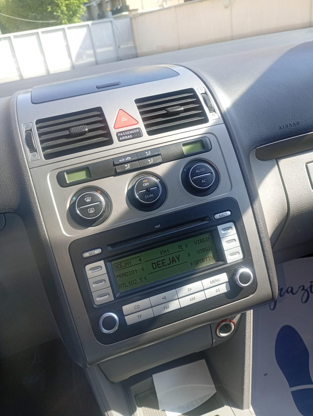 Volkswagen Touran 1.6 Trendline Bifuel G