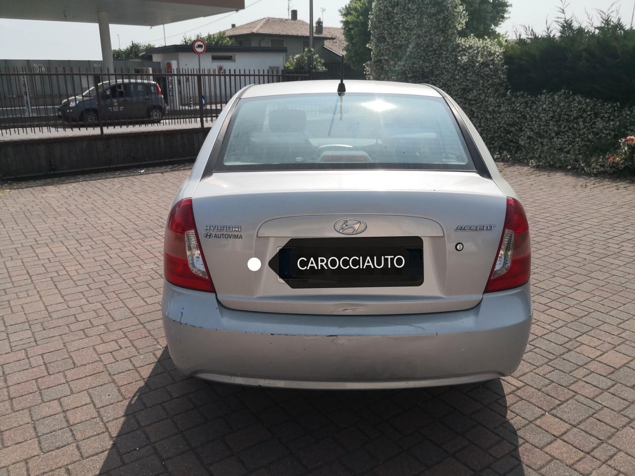 Hyundai Accent 1.4 benzina 5 porte 90milakm neopat
