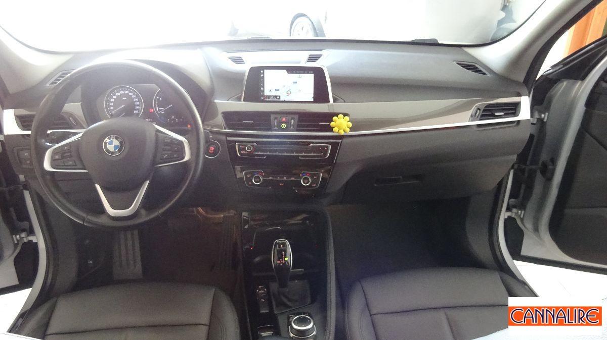 BMW - X1 - sDrive18i xLine