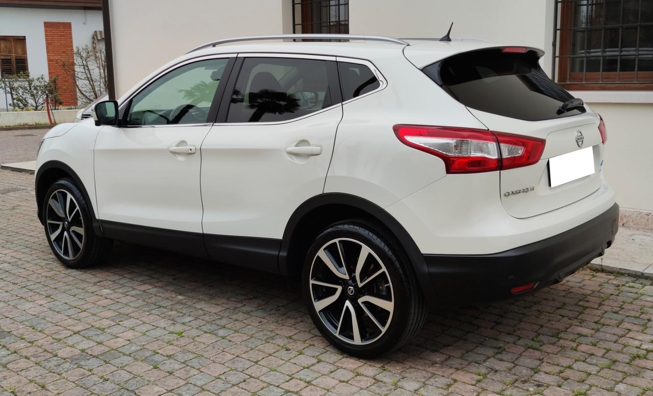 Nissan Qashqai 1.6 dCi 2WD Tekna 360°