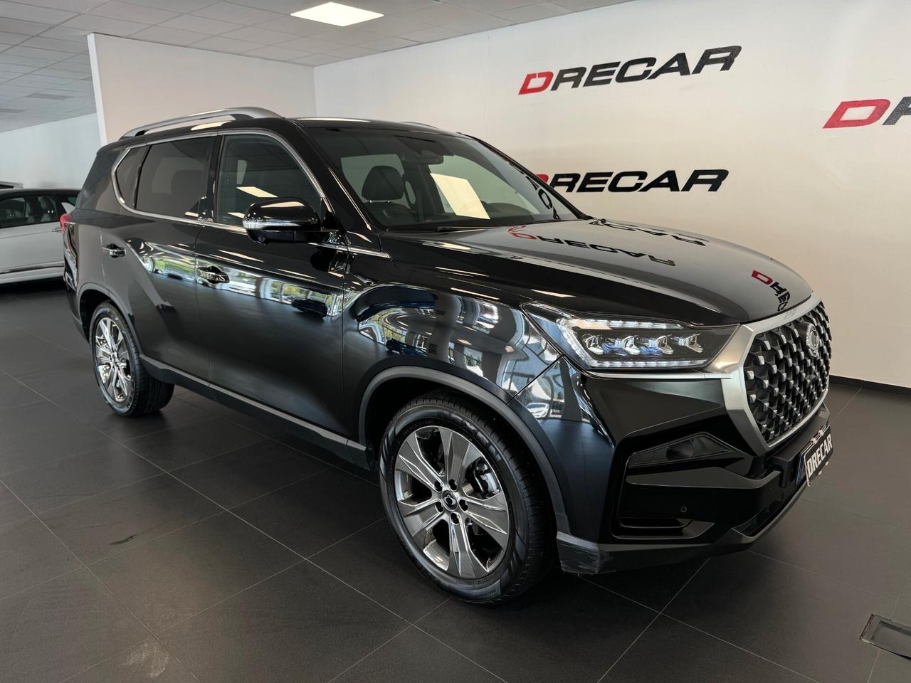 Ssangyong REXTON 2.2 4WD Icon 8 A/T FULL OPTIONAL