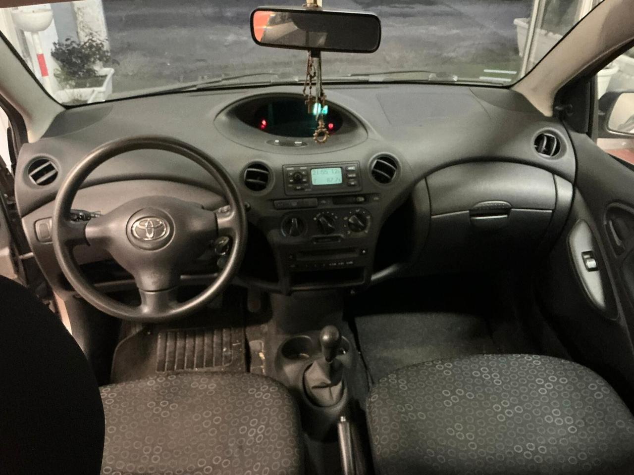 Toyota Yaris 1.0i 16V cat 5 porte Expo