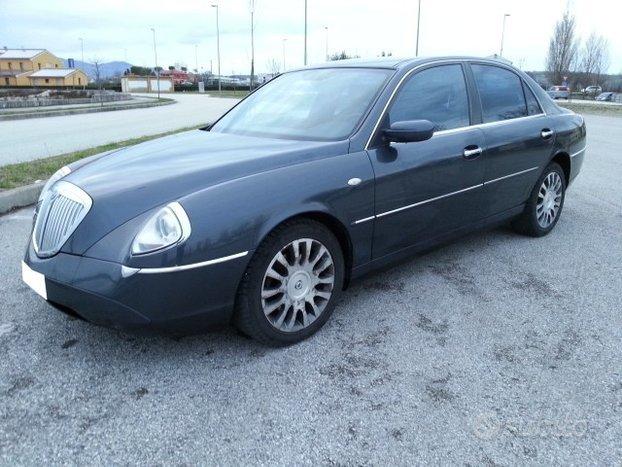 Lancia Thesis 2.4 JTD 20V aut. Executive