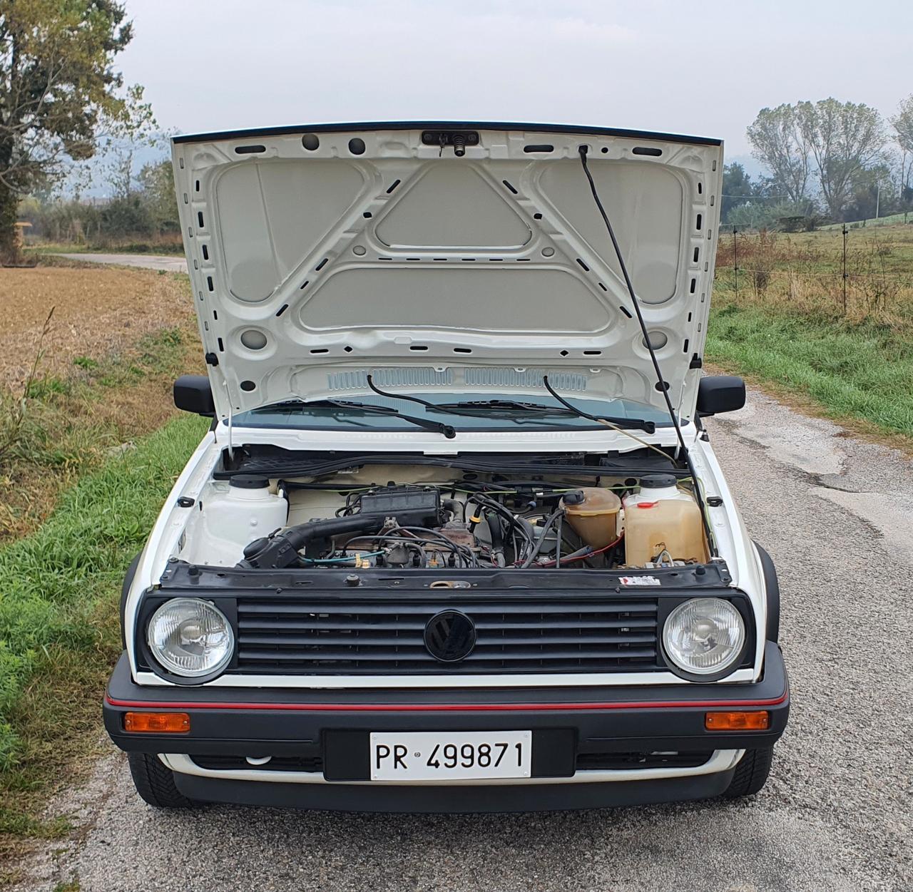 Volkswagen Golf 1.8 Syncro 5p.