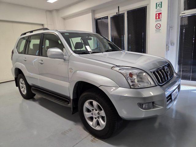 TOYOTA Land Cruiser 3.0 D-4D 16V CAMBIO MANUALE