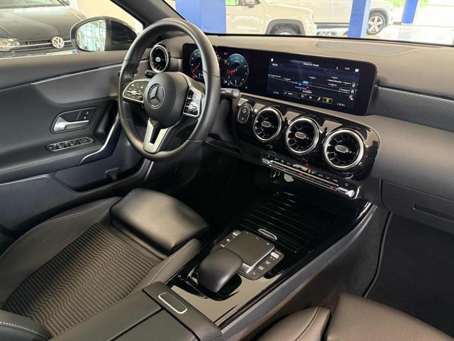 MERCEDES-BENZ A 180 Automatic Sport