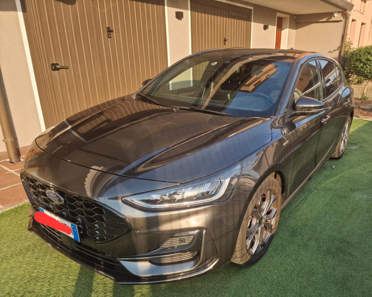 Ford Focus 1.0 EcoBoost Hybrid 125 CV 5p. ST-Line